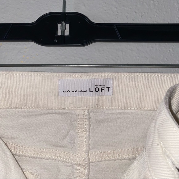 Ann Taylor LOFT Curvy Skinny corduroy cream white pants - Picture 3 of 9